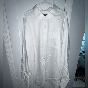 White long sleeve worn once size 22 38/39T